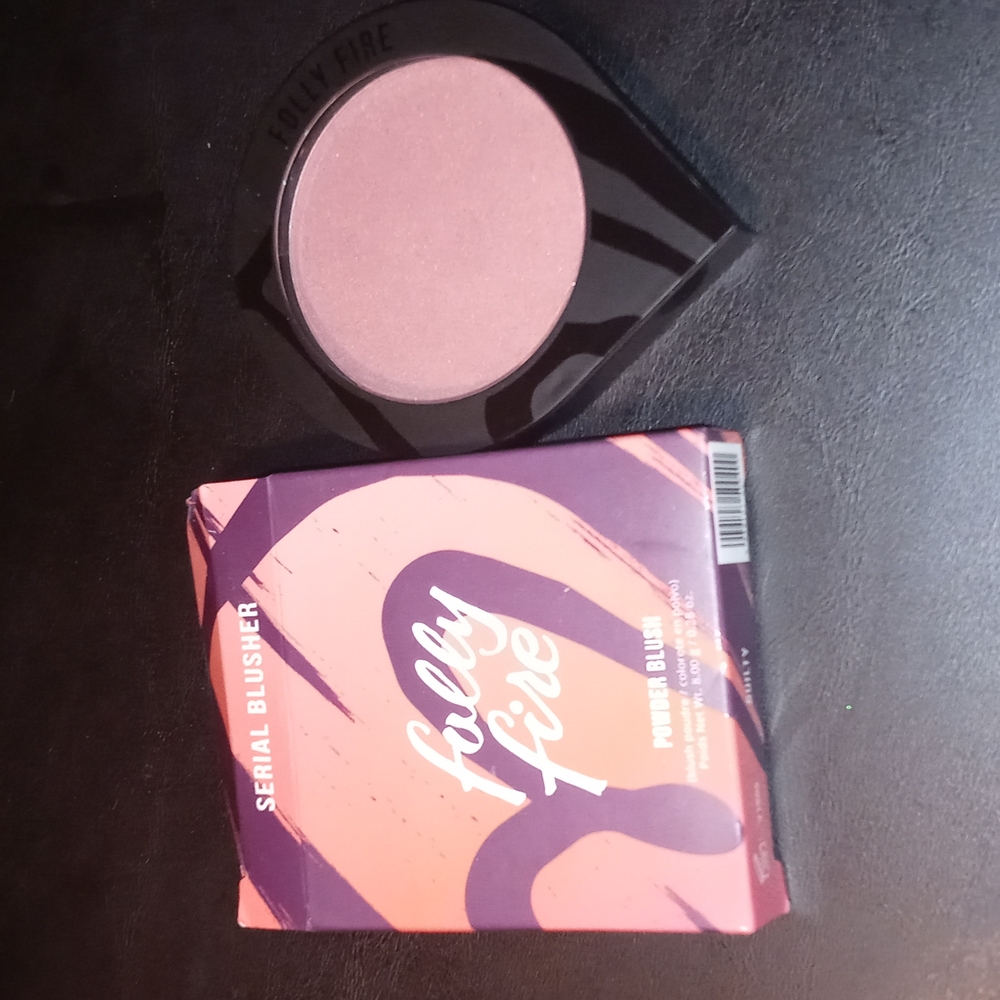 Powder blush